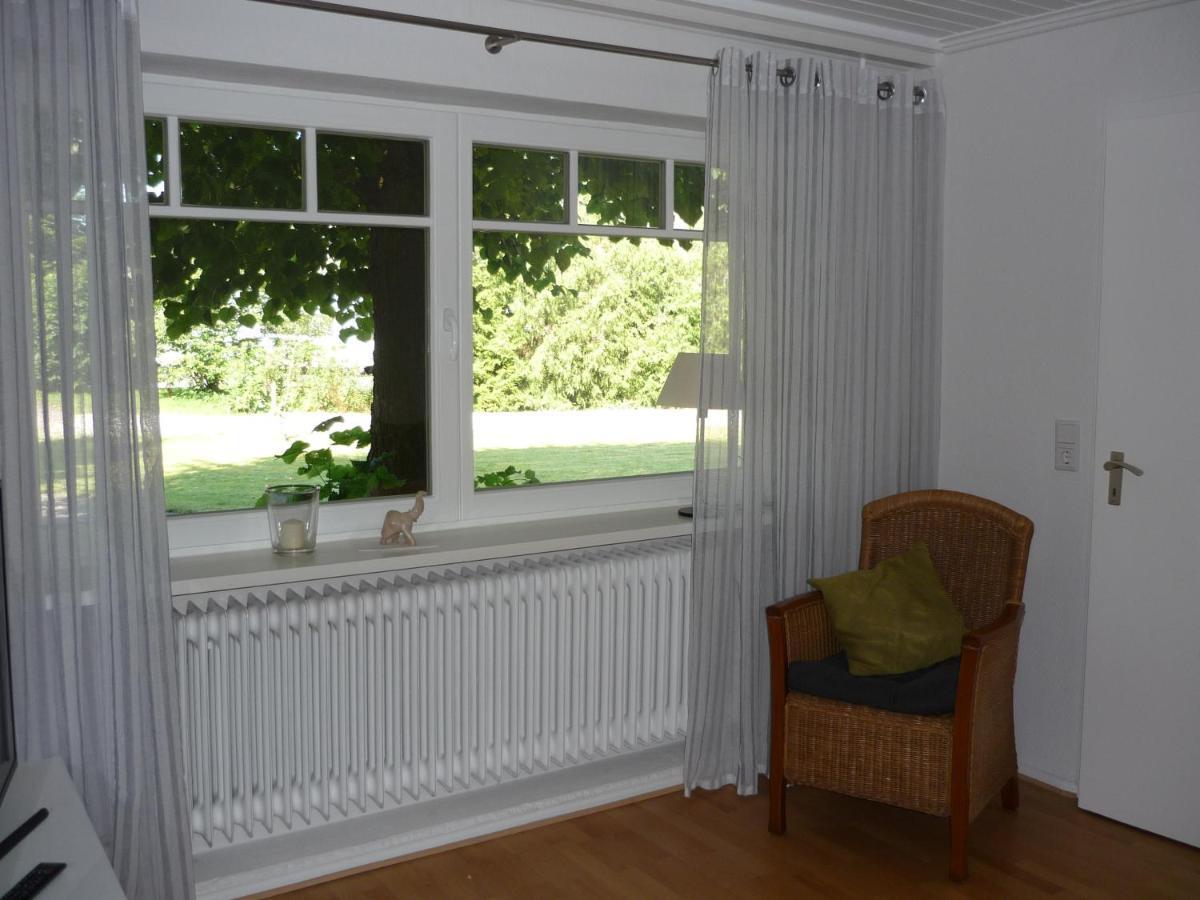 Eggers - Gemuetliche Ferienwohnung Im Erdgeschoss Wallsbull Exterior foto
